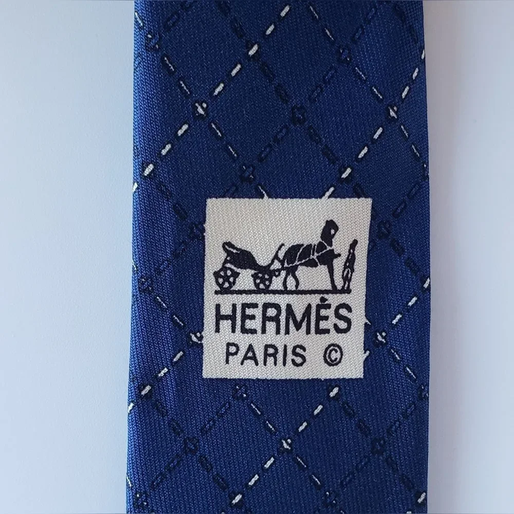 Hermes Made in France 100% Silk Men's Tie